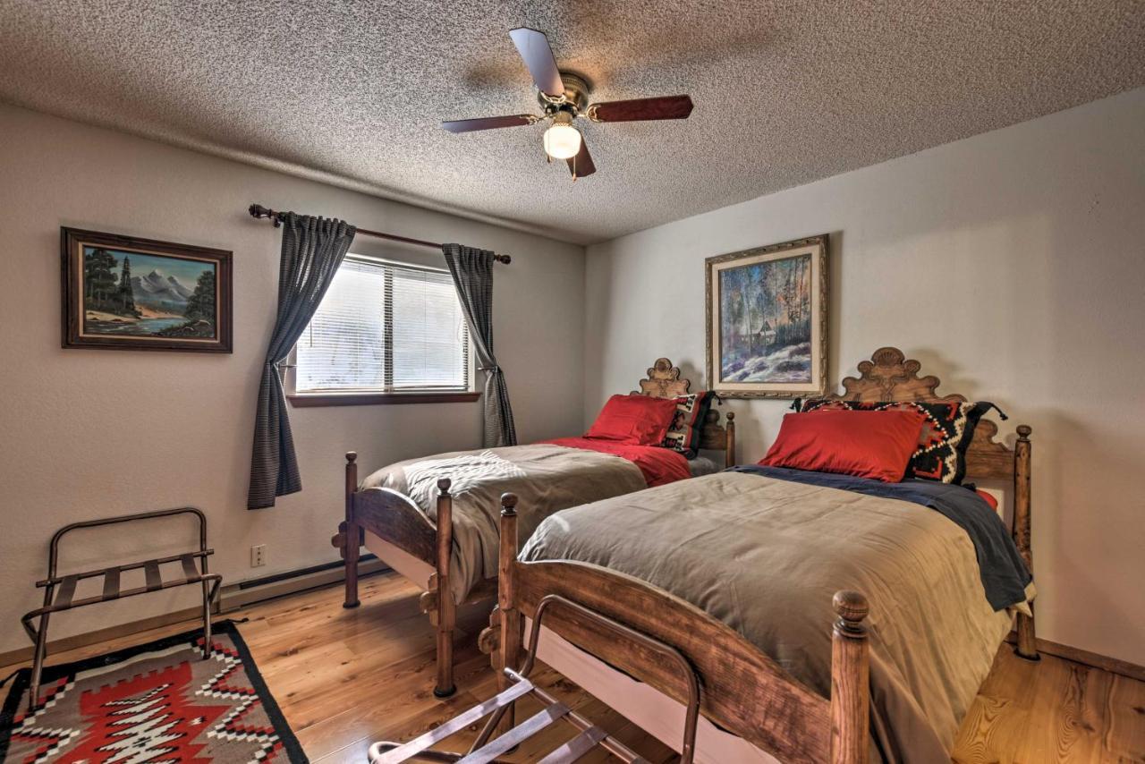Downtown Red River Retreat With Mtn Views And Yard Luaran gambar