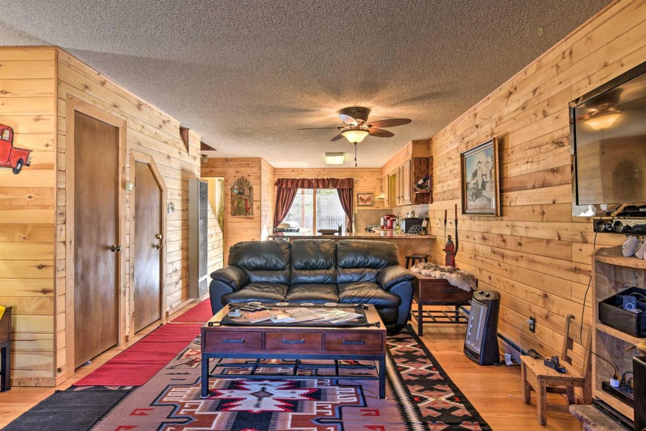 Downtown Red River Retreat With Mtn Views And Yard Luaran gambar