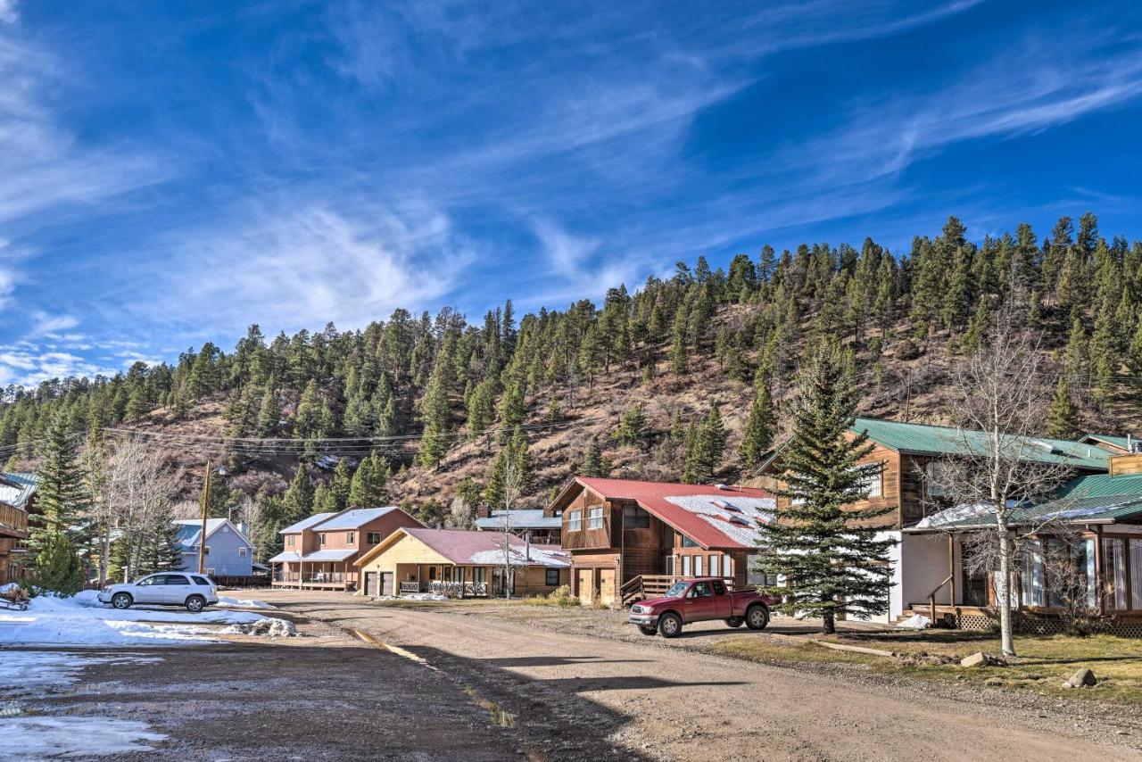 Downtown Red River Retreat With Mtn Views And Yard Luaran gambar